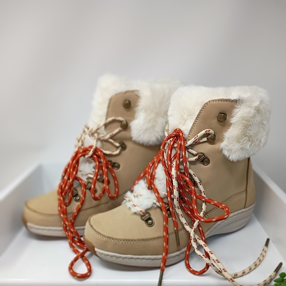 Aetrex Tan and Red Ankle Booties with Stylish Design - Picture 10 of 16